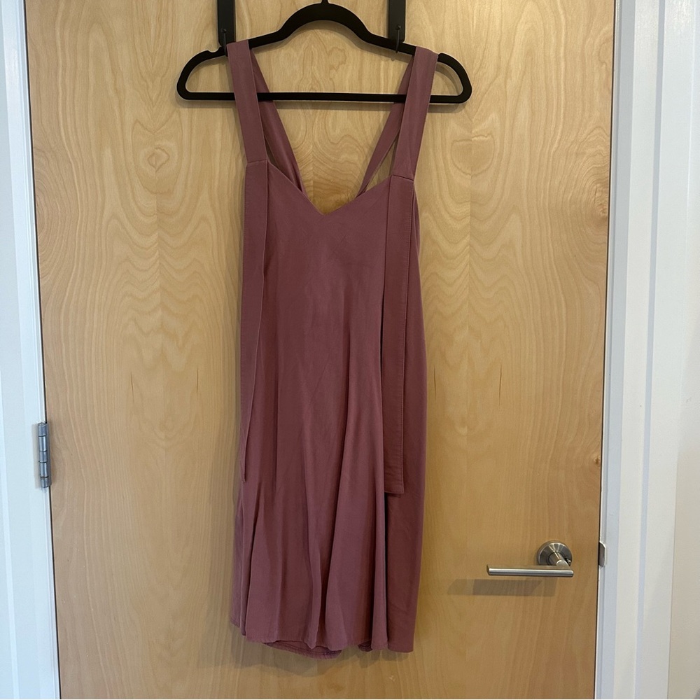 ASOS size 6 mauve dress with metal details